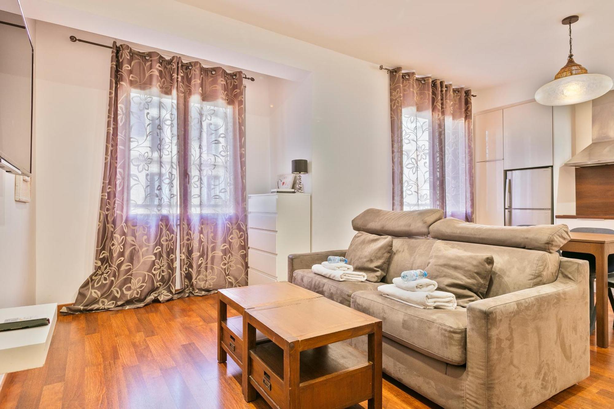 Alcam Enamorats Barcelona Bagian luar foto